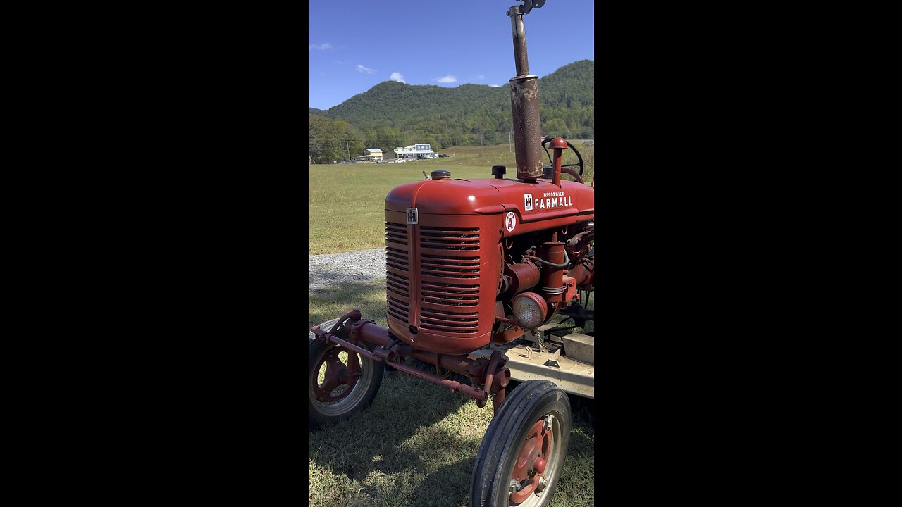 Farmall Super A at idle before work!