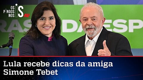 Simone Tebet sugere a Lula esconder o vermelho durante a campanha