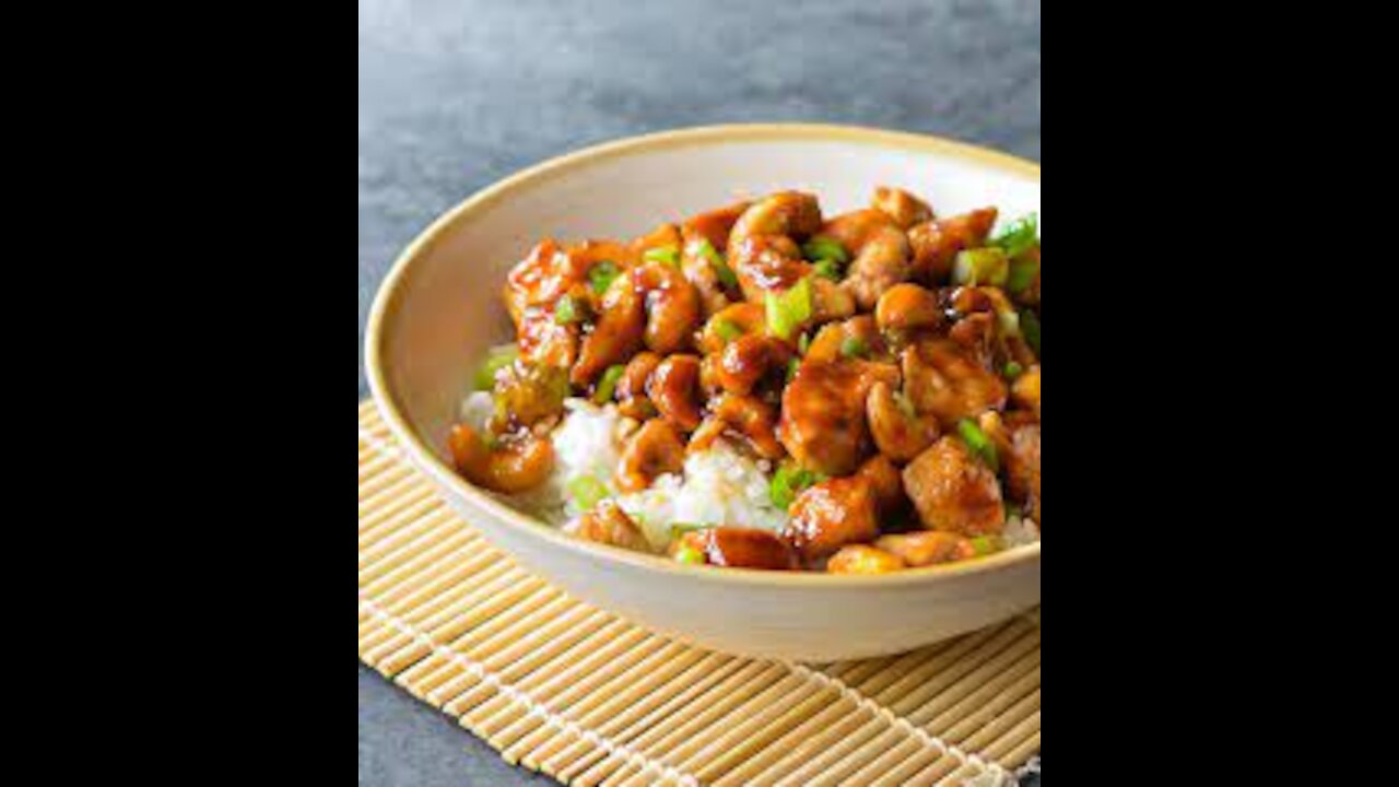 Thai Cashew Chicken Rice - Aroy