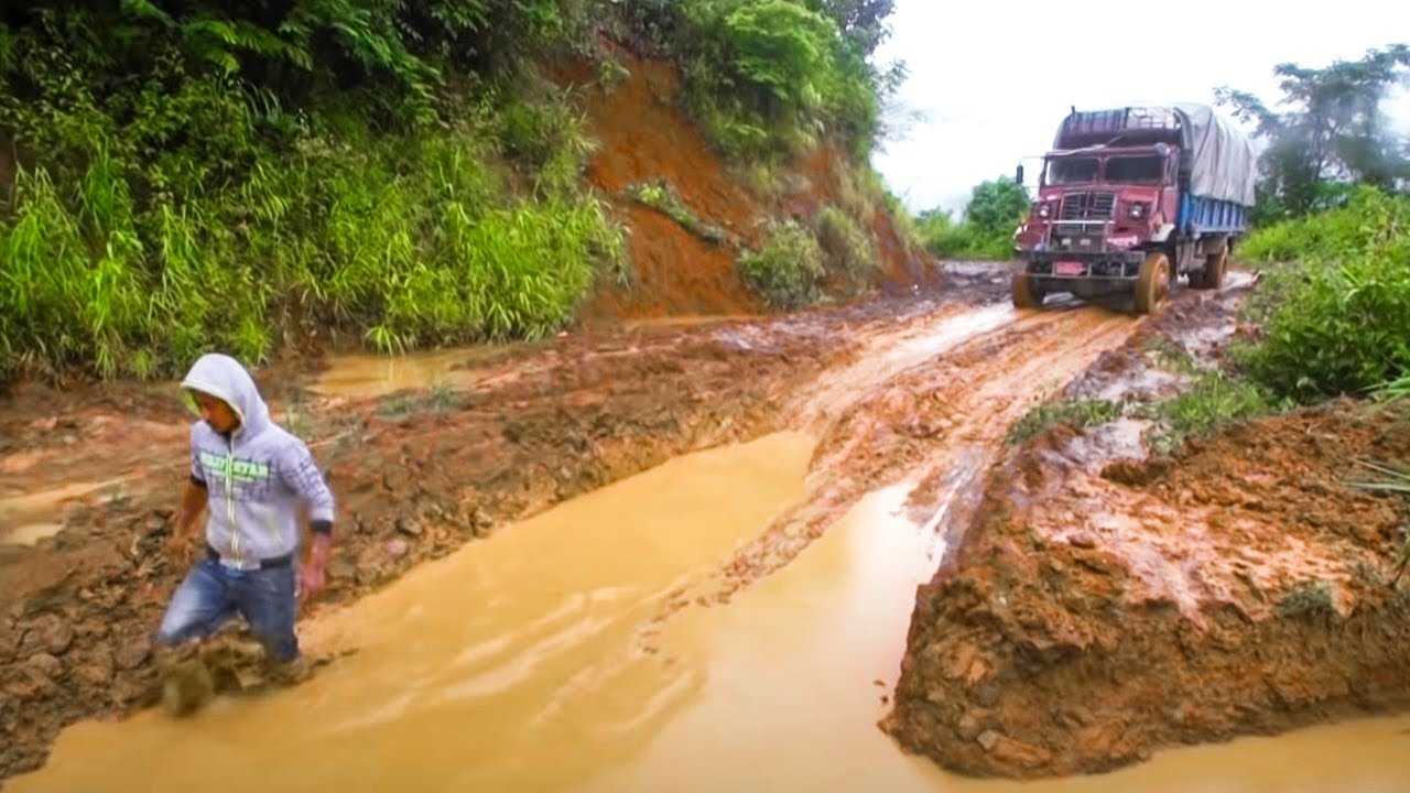 Myanmar: No Fear | Deadliest Journeys