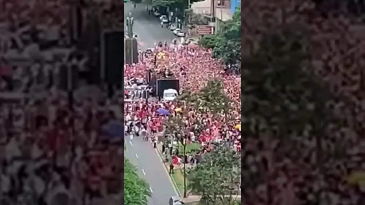 Lula flopado em BH