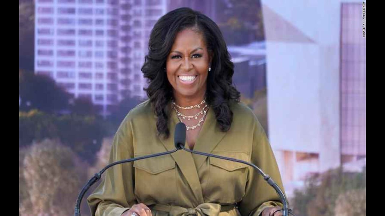 Michelle Obama Pledges to Register More than One Million Voters Before Midterms