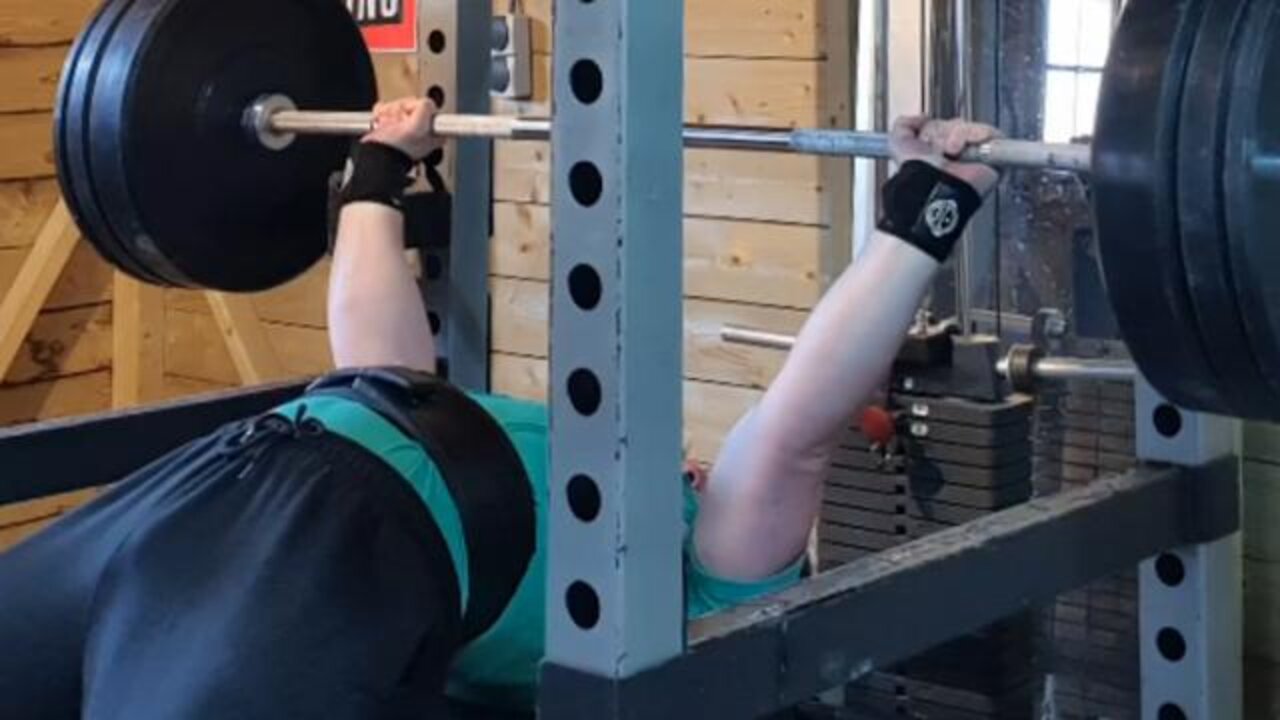 NEW TECH EXCLUSIVE: Quick N' Easy 90 Kgs x3 Bench Press Back-Off Set