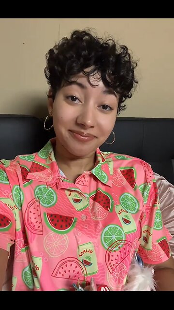 Unboxing the package I got from Olipop 🤧❤️