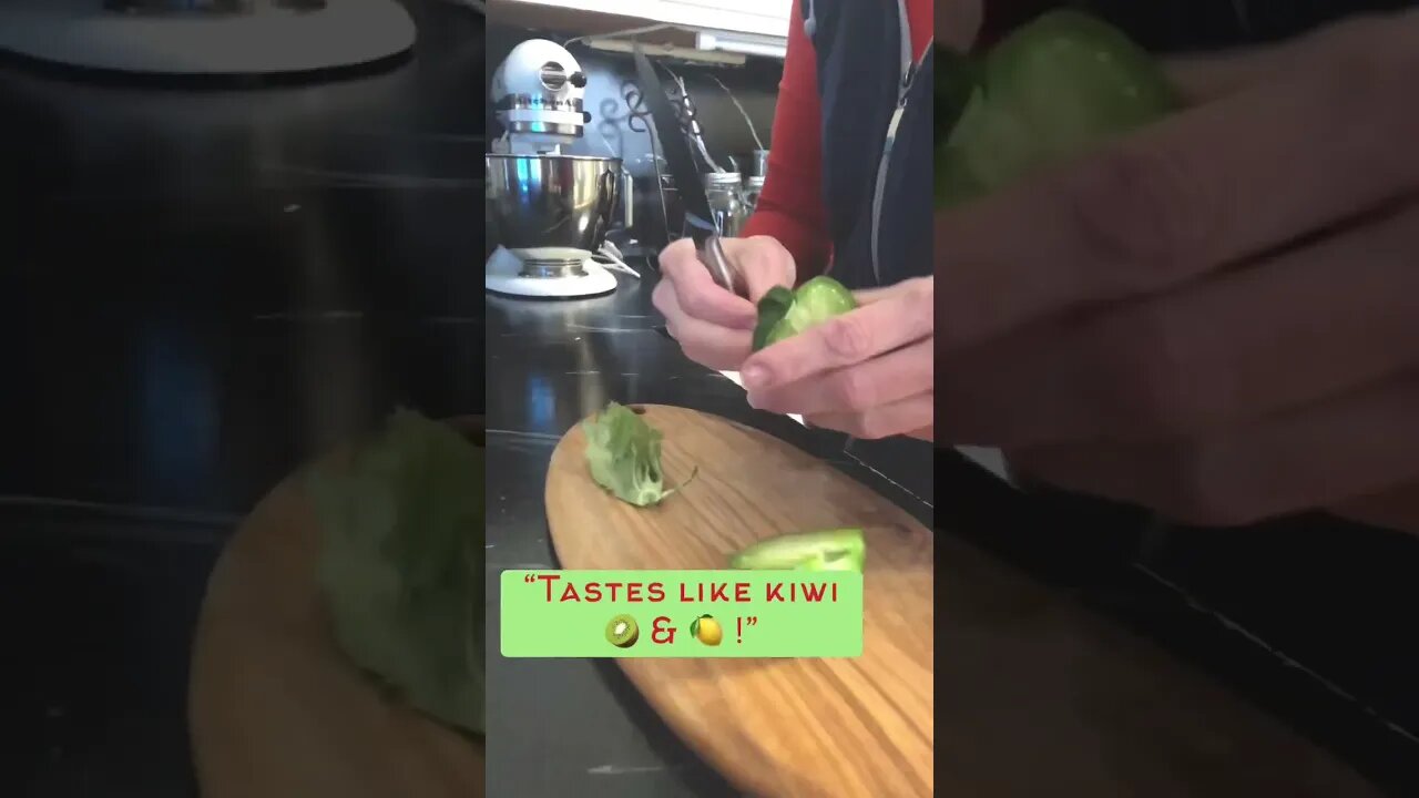 Tasty Tomatillo👩‍🌾💚 #shorts #viral #trending #tiktok #short #tasty