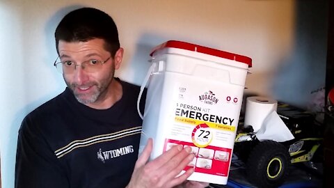 Coronavirus Survival Kit: Unboxing