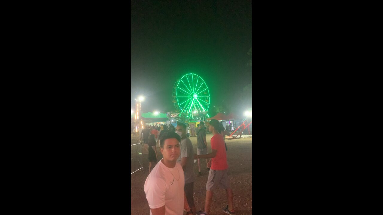 FERRIS WHEEL