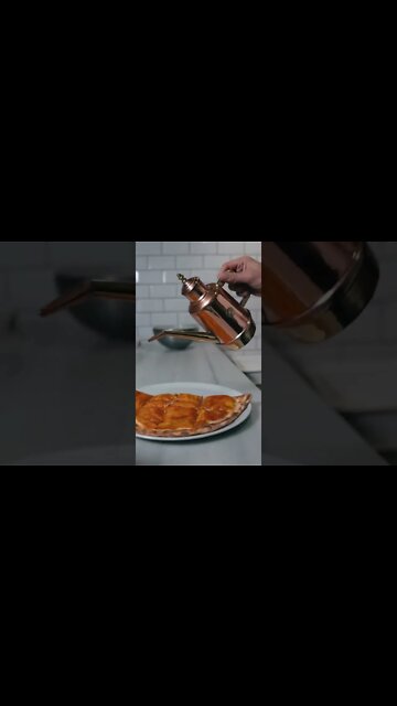 Pizza Marinara | Pizza alla Marinara | Italian cuisine | Naples