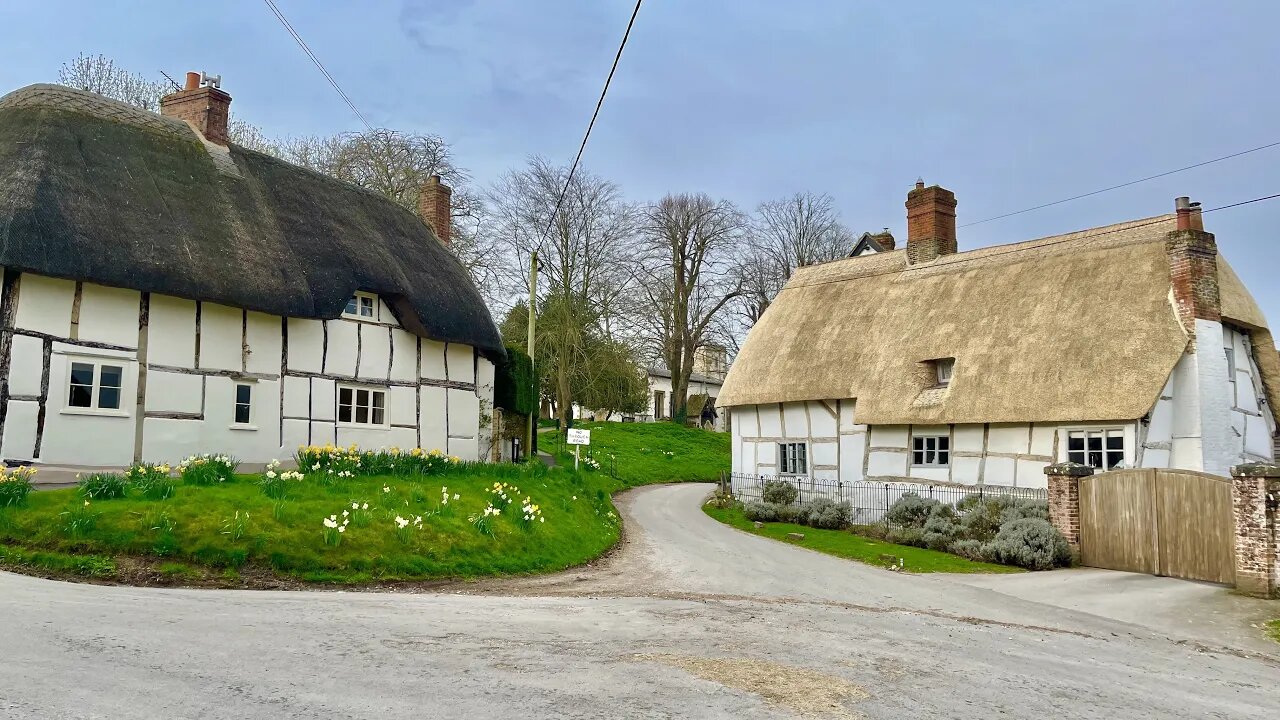 Letcombe Bassett - Early Morning English Village WALK