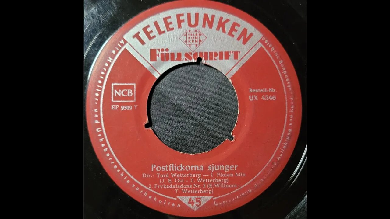 Postflickorna Sjunger