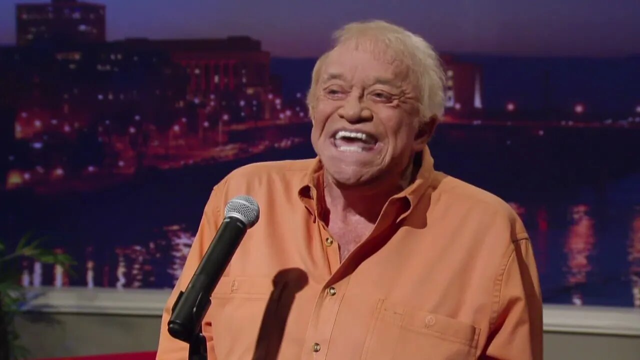 James Gregory Stand Up Routine & Interview (Live on CabaRay Nashville)