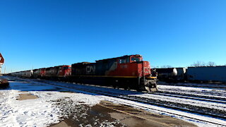 CN 8000 CN 5661 & CN 8024 Engines Westbound Manifest In Ontario