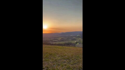 Incredible Sunset Paragliding Launch @ Keel Mountain