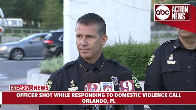 Orlando officer shot while responding to domestic violence call | 6:30AM Press Conference