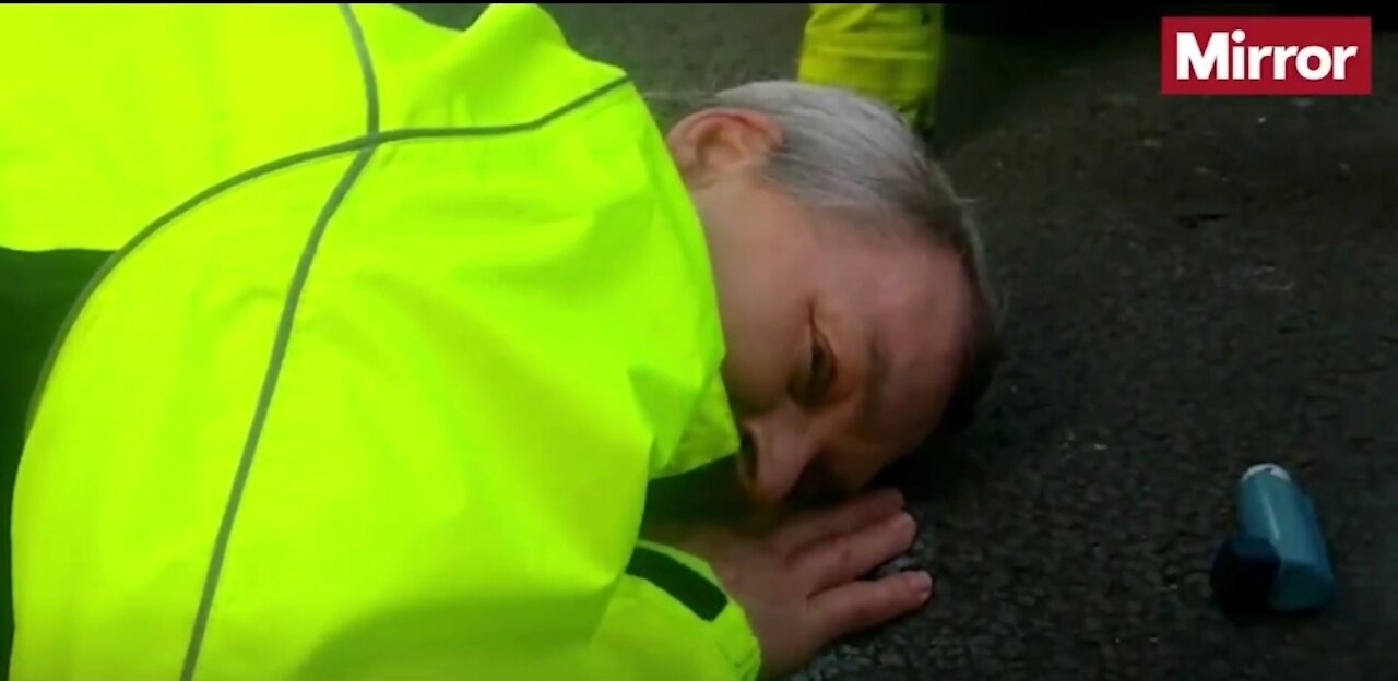 Climate Protesters Glue Their FACE and HANDS To The Road So They Can't Be Removed