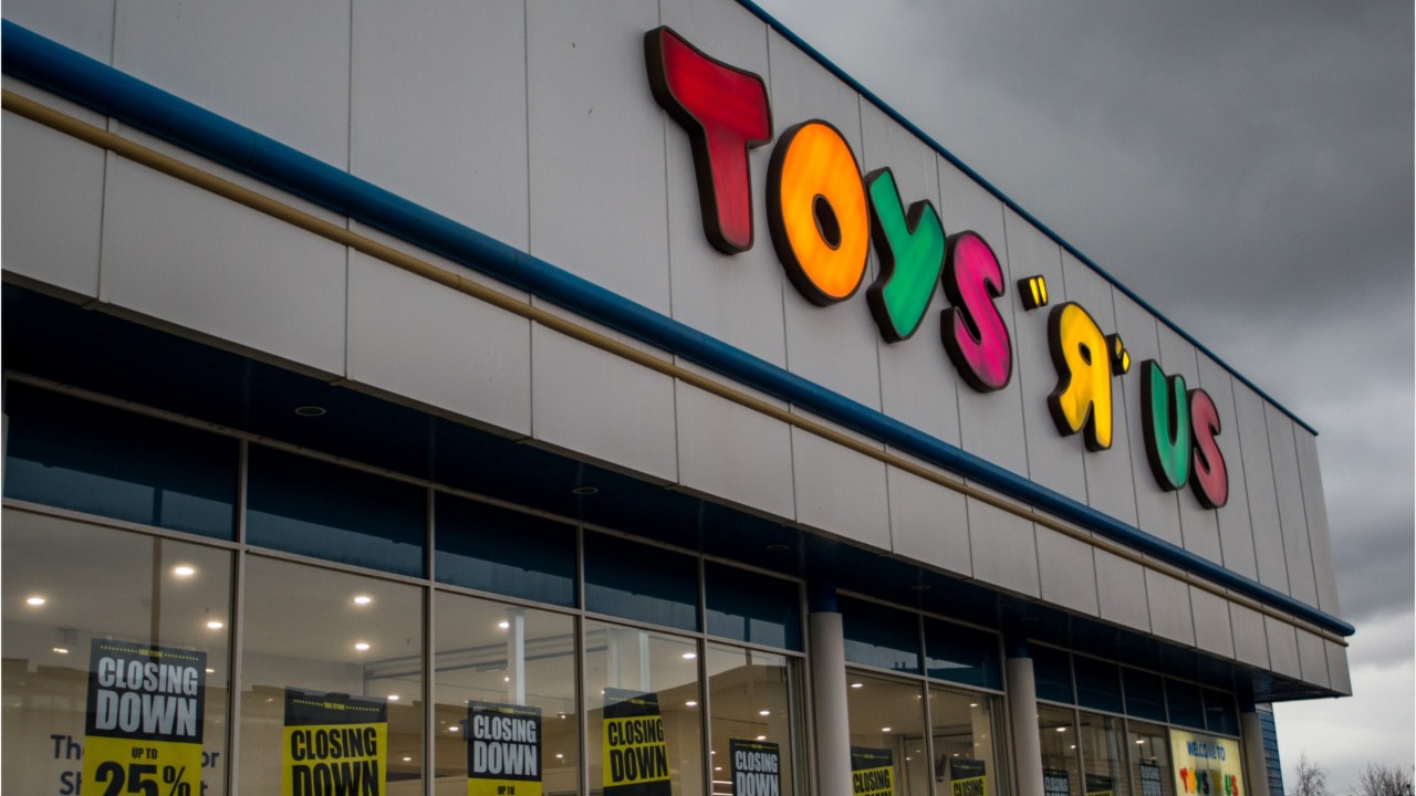 Toys R Us Returning With New Stores