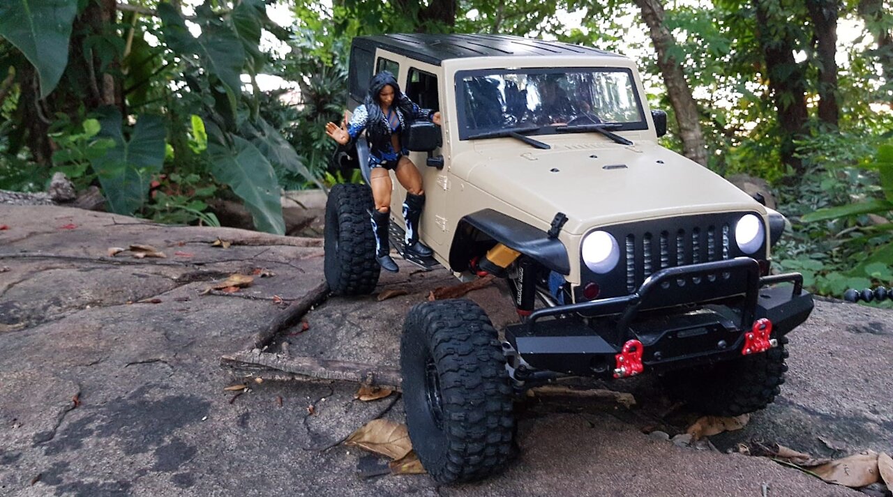 RC - SCX10ii Jeep Maiden Voyage