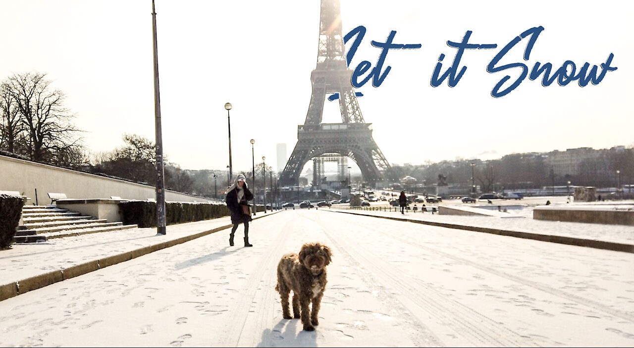 How Tour Eiffel Look in Snow!