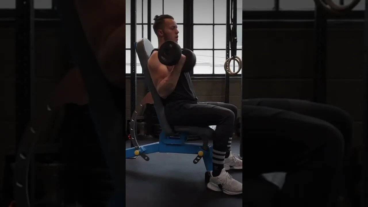 Bicep Exercise with Dumbbells