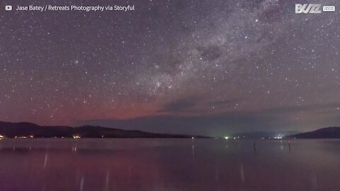 Fantastiche immagini dell'aurora australe in Tasmania