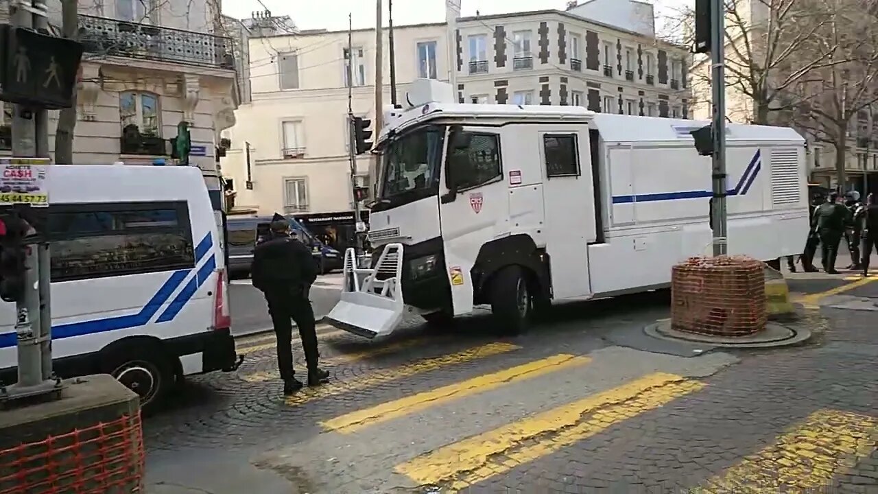 Manif Appel National du samedi 5 mars 22- Paris- Arrivรฉe de la ๐จ ๐ฎ๐ปโโ๏ธ ๐ฎ๐ผโโ๏ธ ๐ฎ๐พโโ๏ธ ๐ฎ๐ปโโ๏ธ