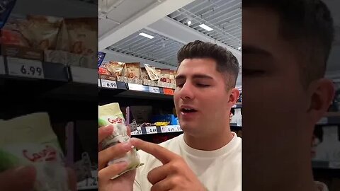 CEKE MAI CIUDATE BOMBOANE ADUSE LA SCOALA #oguritamica #mancaciosul #mancare #dulce #bomboane