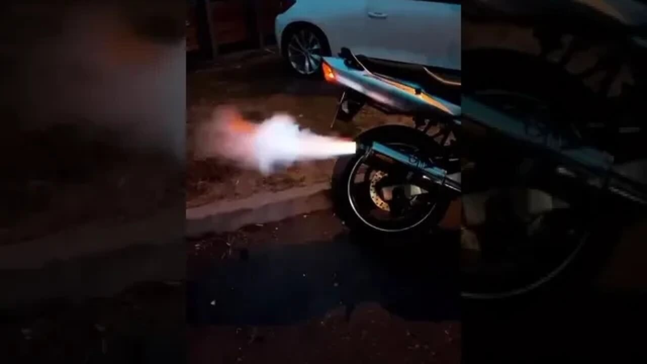 BIKE FLAMES SUZUKI BANDIT