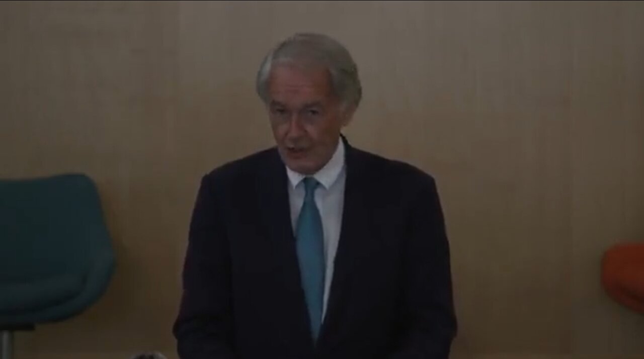 Dem Sen Ed Markey Calls SCOTUS Far Right, Stolen, Illegitimate Court