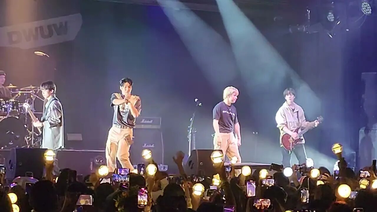 N.Flying in Houston Song Pardon