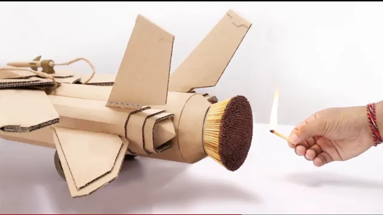 RETRACTABLE Wings - Amazing Match cks Powered Cardboard Jet