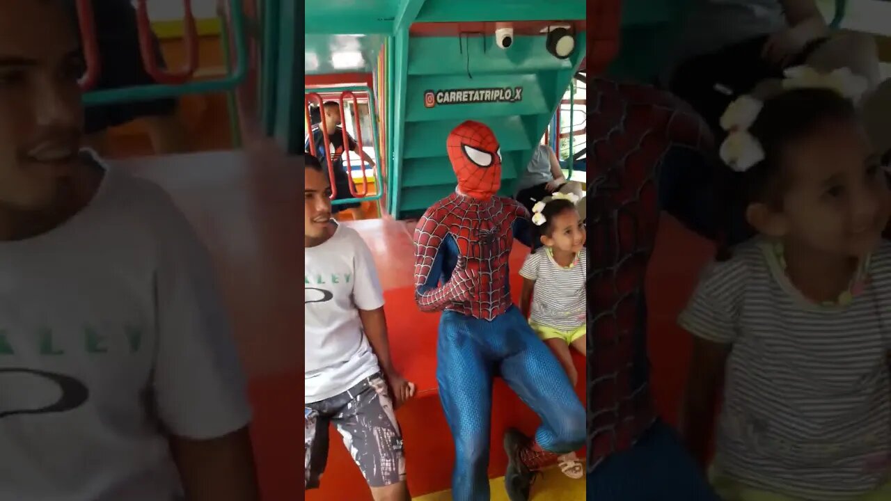 SUPER NINJAS, DANÇANDO FOFÃO, MICKEY MOUSE E HOMEM-ARANHA NA CARRETA DA ALEGRIA TRIPLO X, LIKE 121