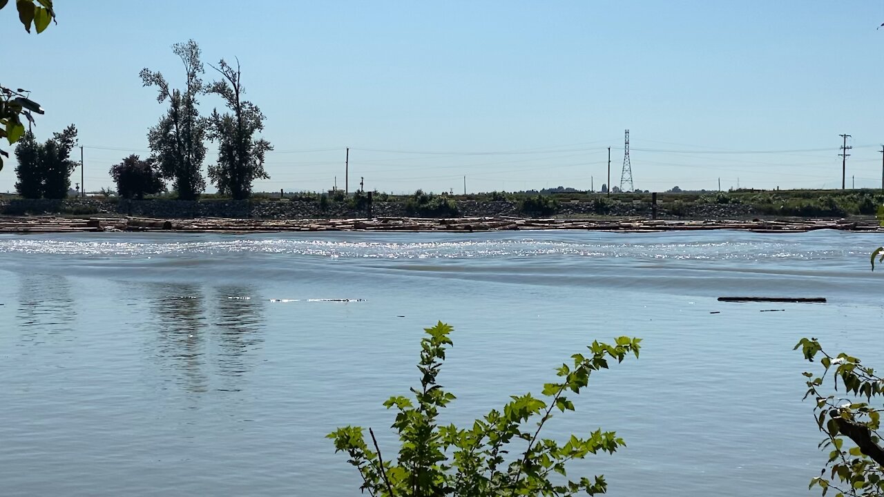 Big Waves from Cargo Ships sweep towards the park.