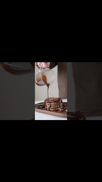 #Shorts #Food #Pancake #Chocolate #Sauce #Sweet #Dessert #Cake #Chef #Cooking