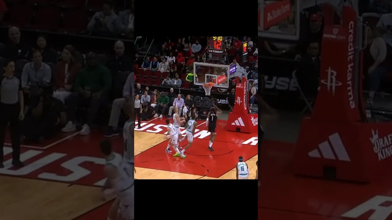 LaMelo Ball SCARY ANKLE INJURY Vs Rockets 😬