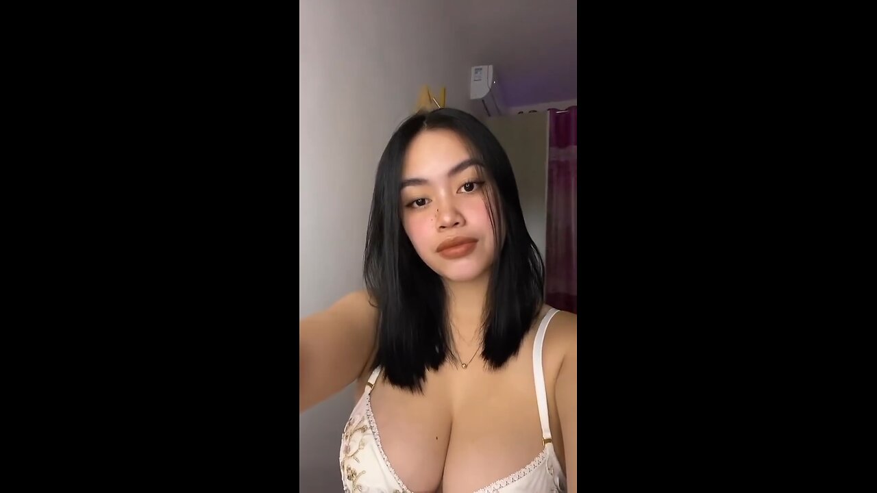 Indian beauty 😍 follow for more amazing videos