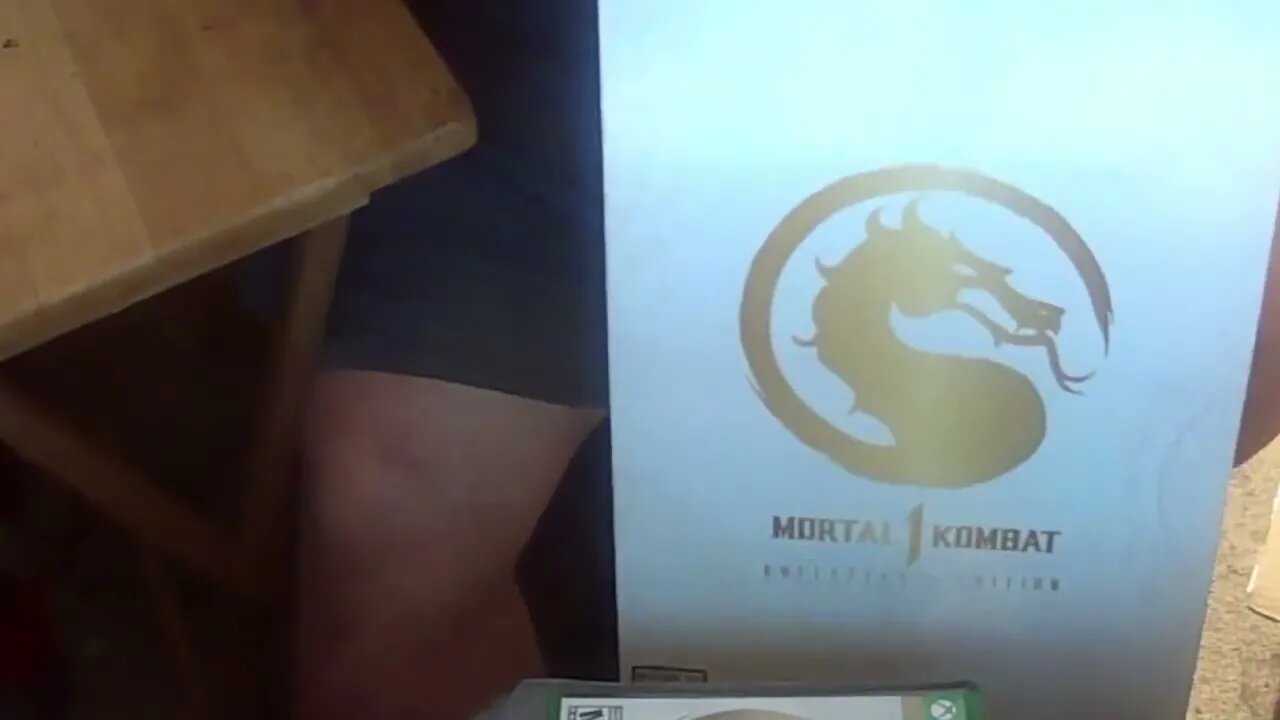 Unboxing Mortal Kombat 1 Kollector's Edition