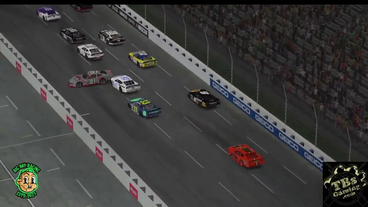 Restart at Martinsville in Late Model Stock #iracing #simracing #bigboyracing #restart #crashes