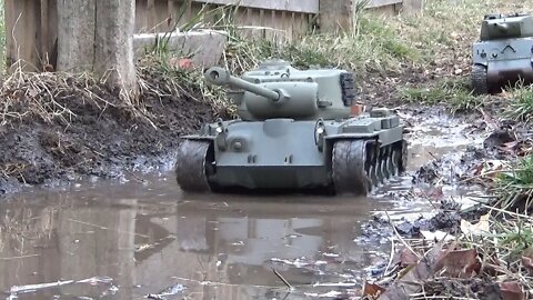 1/16 M26 Pershing and M4 Sherman in the Mud!