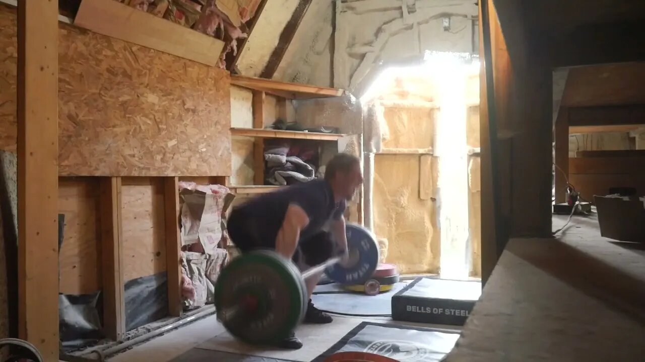 Weighlifting.Ai - Weightlifting Volume