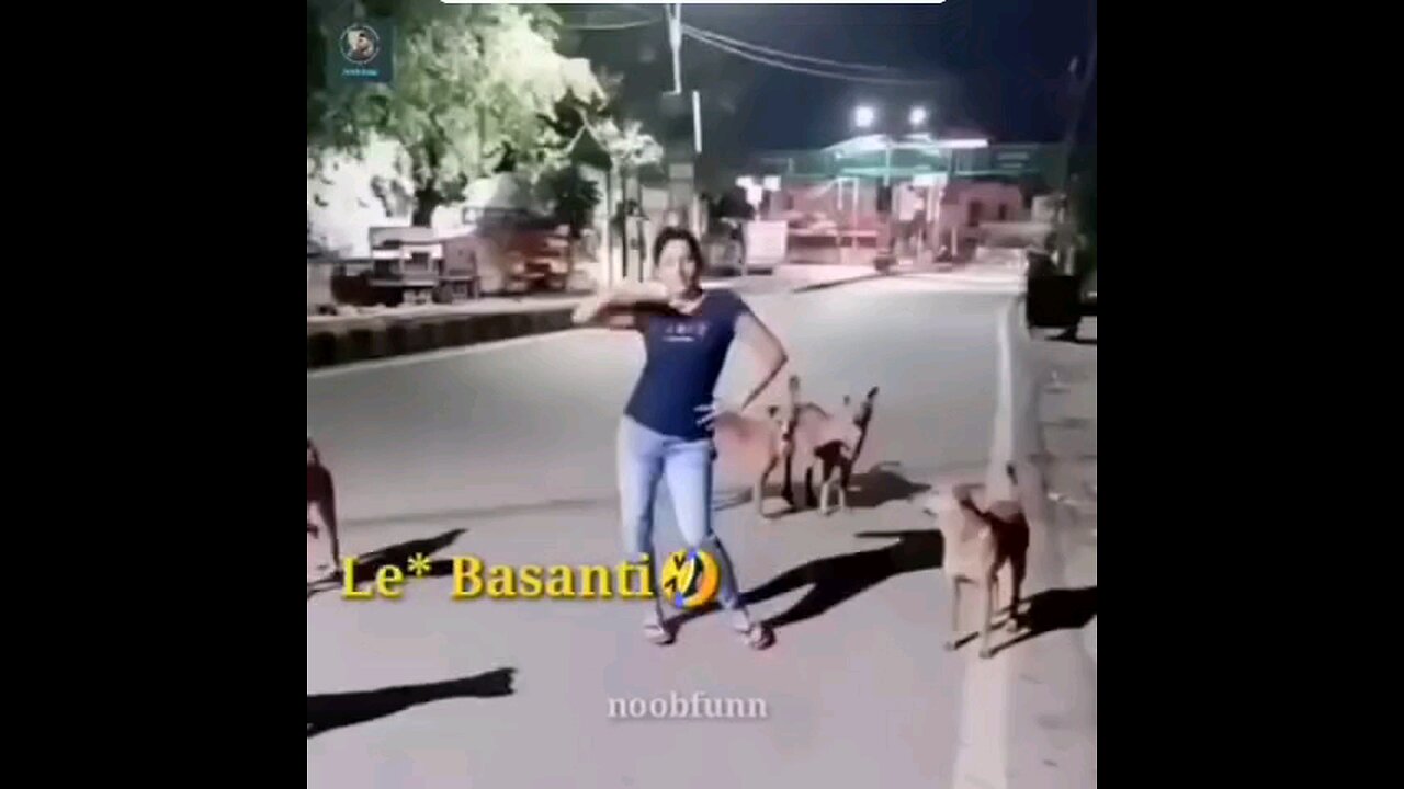 basanti ab kutto ke samne naachegi #basanti #funny @mrbeast @mrindiabhacker