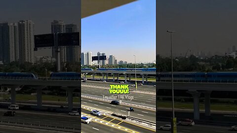 Metro Crossing #dubaimetro #metrotrain #reelsvideo #viralreels #trending #amazingdubai #shorts