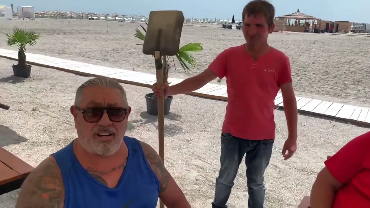 💥 Serghei Mizil si-a luat garda de corp 💥