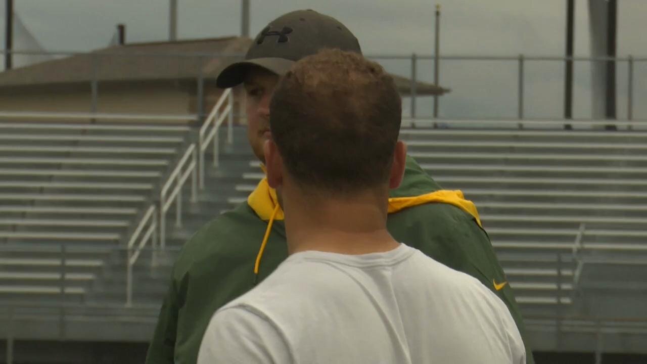 Former Bay Port star and Miami Dolphins fullback Alec Ingold hosts youth football camp