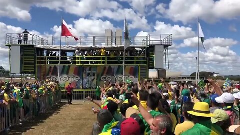 Brasília - DF, 01/05/22, povo na rua em apoio ao presidente Bolsonaro e pauta de liberdades. 2