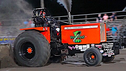 Hot Farm Tractor Pulling Harford County Farm Fair Friday Night