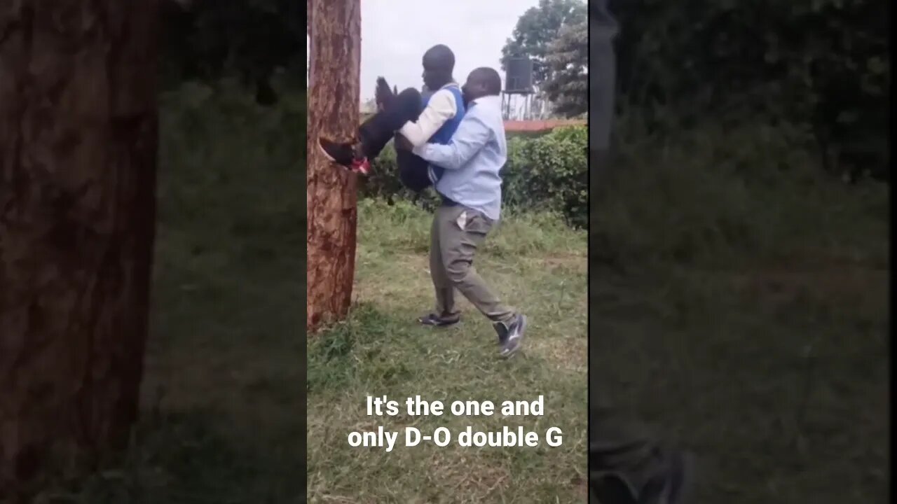 It's the one and only D-O double G