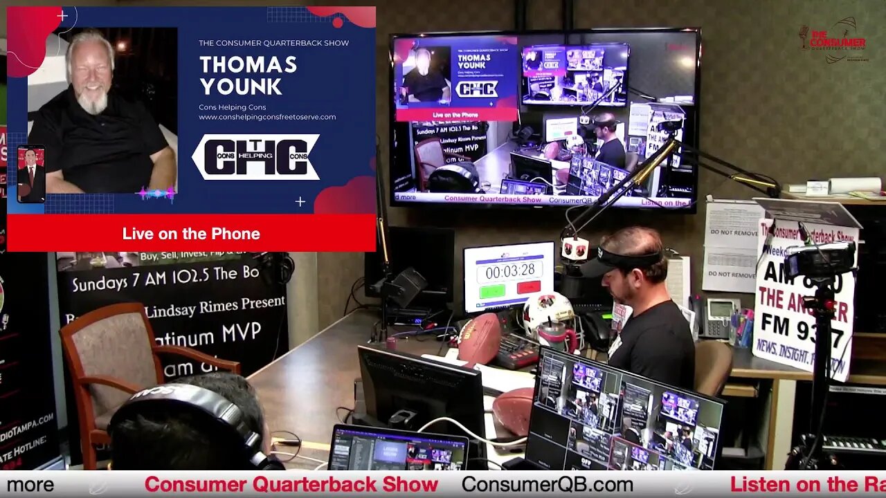 Decorating Elves, Tactical Society, Cons Helping Cons - Consumer Quarterback Show