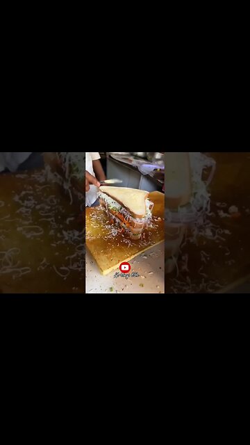 sandwich 😱😱#blogs#funny#streetfood#viral #foodshorts #youtubeshorts #youtubeshorts #shorts#sandwich