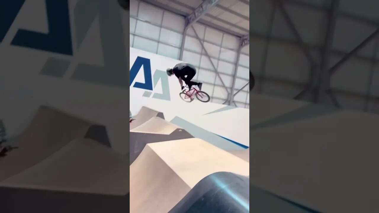 Sneaking A Barspin At The last Second😳 #short -Daniel Sandoval