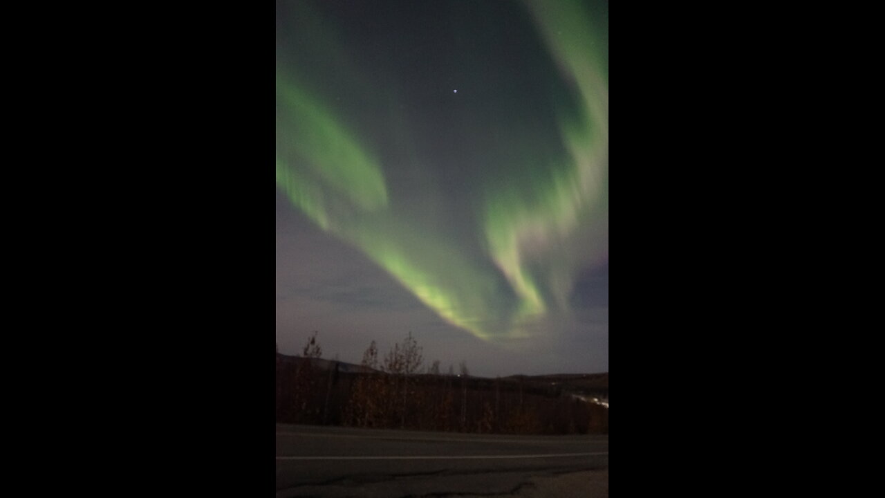 Stunning Aurora Borealis (Northern Lights) Chasing Tour in Fairbanks, Alaska in Sep 2023